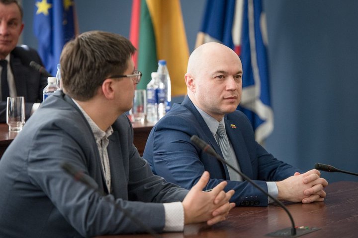 LRVK_20190418_0010.jpg