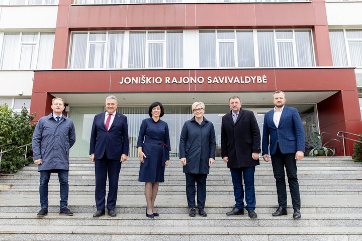 20211015_LRVK-1.jpg