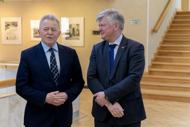 LRVK20220427-2.jpg